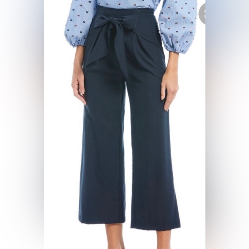 Cremieux Mara Bow Front Crop Trouser